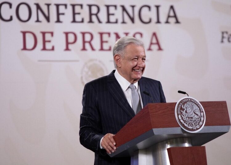 AMLO reitera que antes de finalizar su Gobierno entregará un sistema de salud de primera