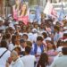 Eduardo Rivera se compromete a pavimentar calles en La Guadalupana