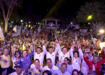 Desde Tehuacán, Eduardo Rivera hace cierre regional