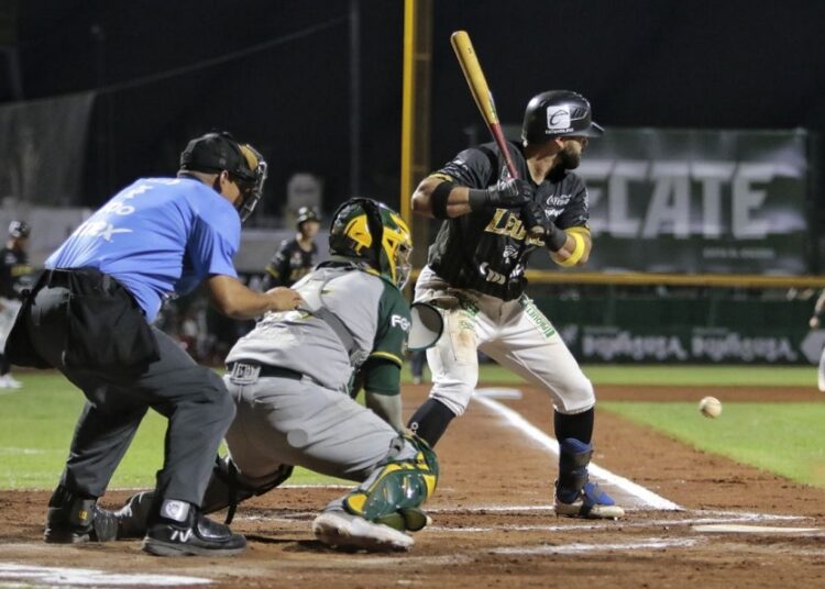 Leones de Yucatán derrotan a Pericos y empatan la serie