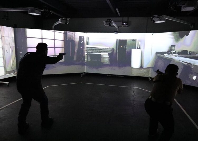 Academia de Policía Municipal cuenta con nuevo Stand de Simulación de Tiro Virtual