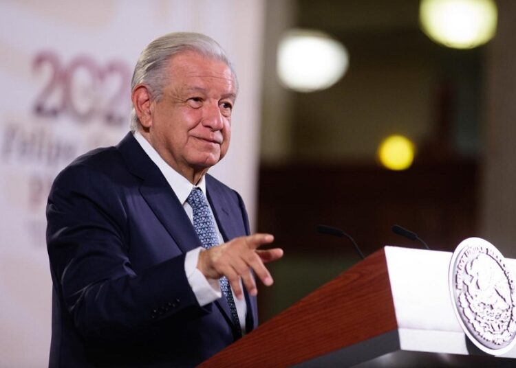 AMLO niega errores en manejo de pandemia de COVID 19
