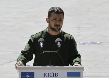Rusia declara en busca y captura a Zelenski