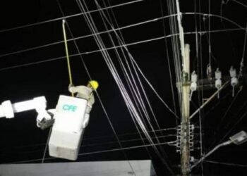 México suministrará electricidad a Belice, pese a apagones masivos