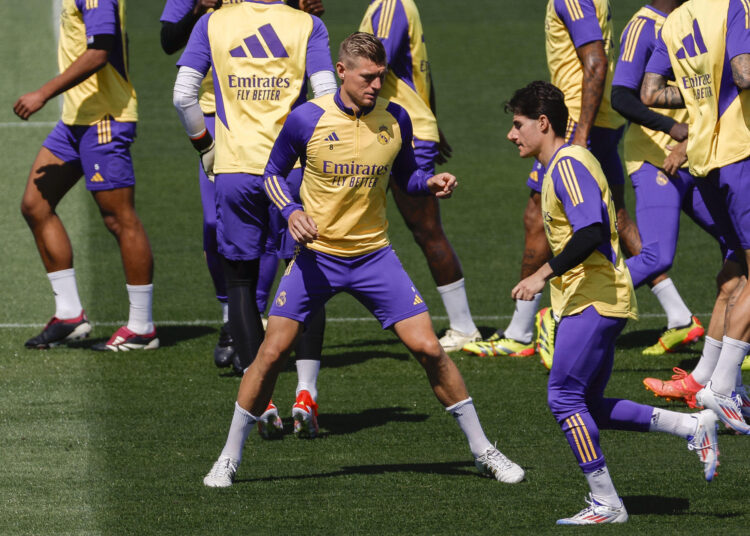 Despedida con honores a Kroos