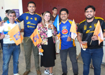 Empleados de Cemex vibran con la pasión del Clásico Regio