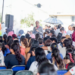 Médicos para mujeres y kits para recién nacidos, promesa de Mario Riestra