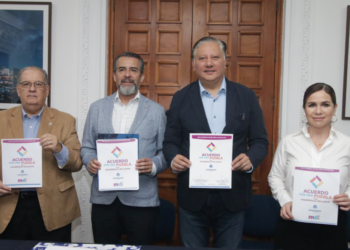 Fernando Morales firma acuerdo por una Puebla con desarrollo inclusivo en Coparmex