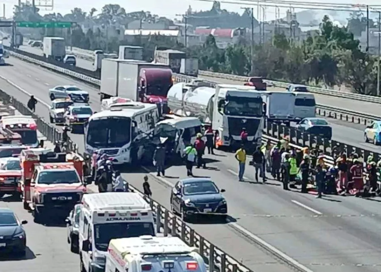 24 lesionados deja accidente vial en autopista México-Puebla-Veracruz