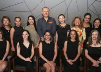 Fernando Morales firma Agenda con el Consejo Coordinador de Mujeres Empresarias