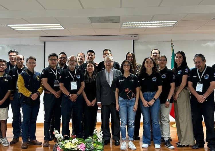 Upaep avanza con AEM y Nasa en proyecto AZTECHSAT, constelación satelital mexicana