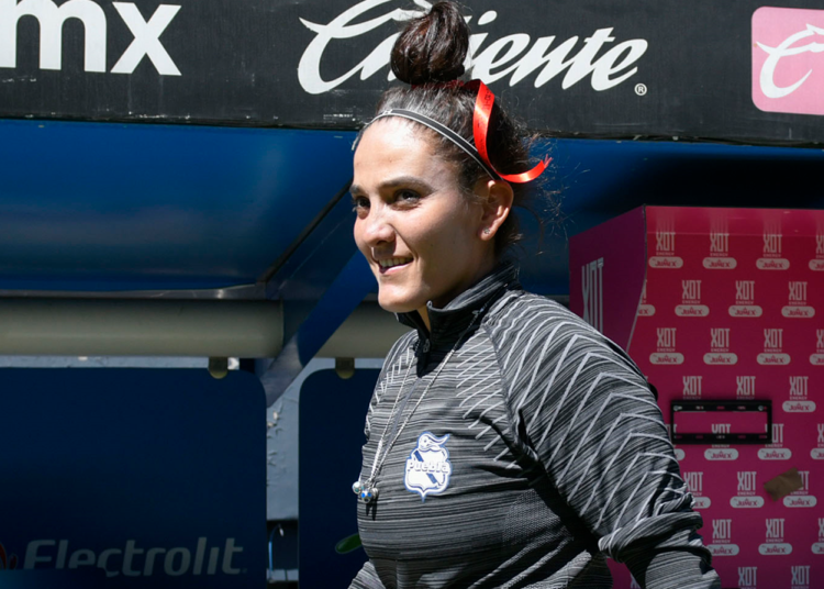 Majo López deja ser DT del Puebla Femenil