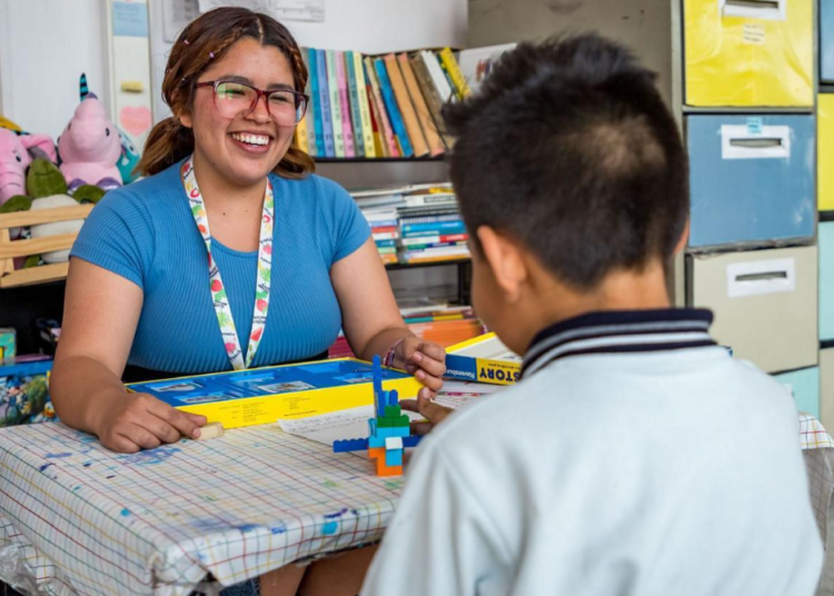 ¿Tu hijo tiene dislexia, discalculia? Asiste al área de piscopedagogía del SMDIF