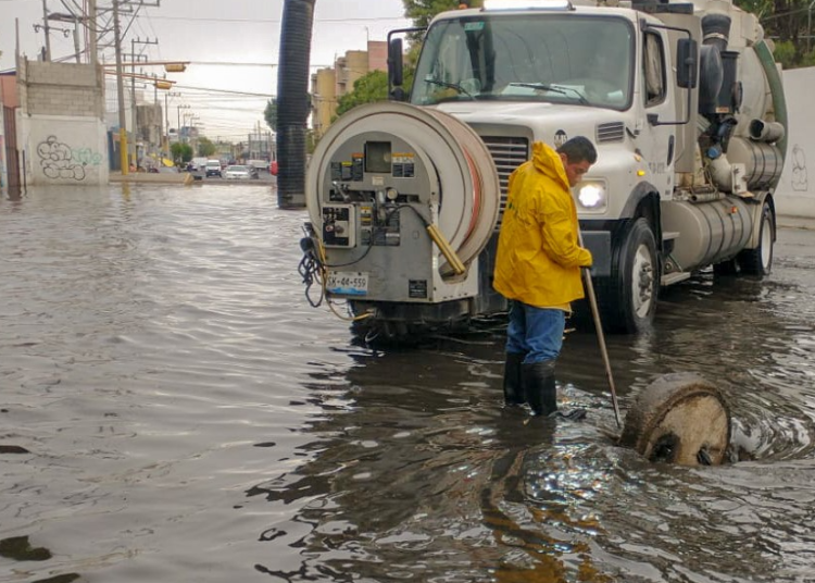 Agua de Puebla da mantenimiento anual a más de 3 mil km de Red de Alcantarillado en ciudad