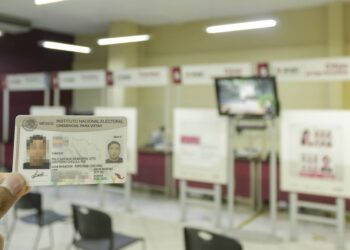 INE pide a electores recoger reimpresión de su credencial