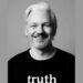 Abogada de Julian Assange pide a Boric que interceda ante EEUU para cerrar el caso