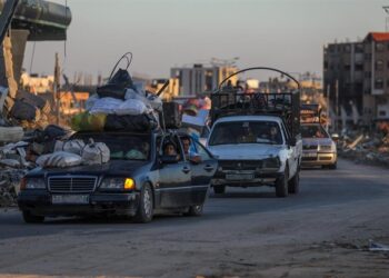 Palestinos huyen de Rafah sin saber qué vendrá después