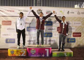 Puebla acapara podio de los 3 mil m planos Sub20 femenil