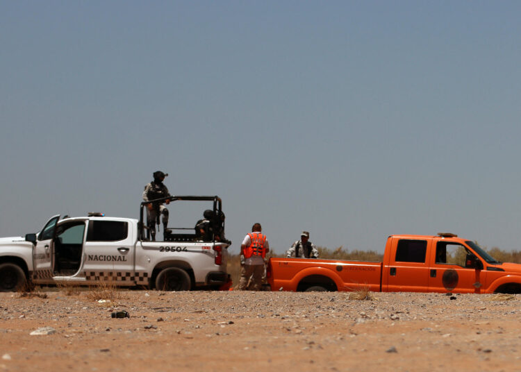 Suman 25 migrantes muertos en medio de las restricciones en la frontera