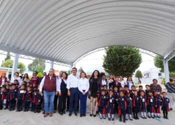Gobierno fortalece infraestructura educativa
