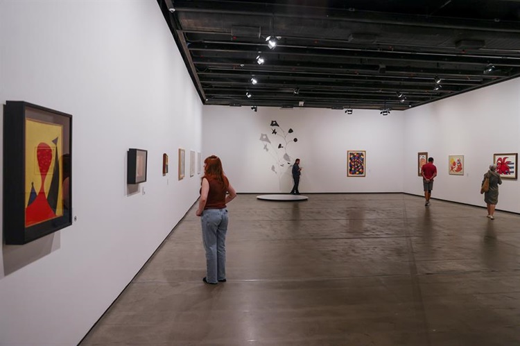 São Paulo celebra la amistad entre Miró y Calder