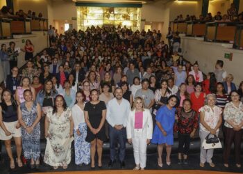 Ayuntamiento presenta conferencia ‘El Arte de ser Mujer’