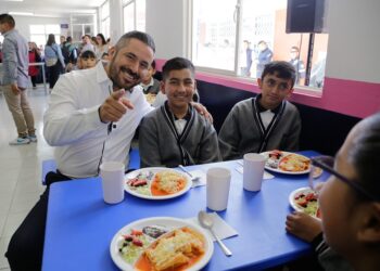 Desayunadores escolares benefician a más de 9 mil estudiantes de nivel básico