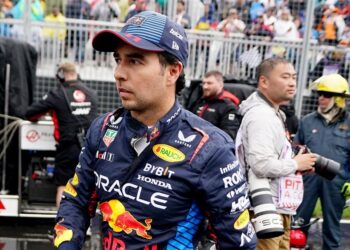Maltan a Checo Pérez y lo sancionan con 3 puestos en GP de España