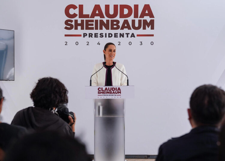 Sheinbaum rechaza diálogo con canciller de Ecuador