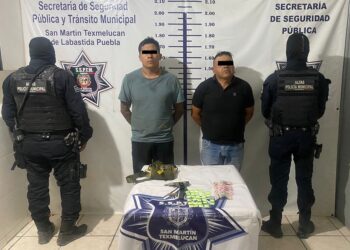 Aseguran a 2 hombres por delitos contra la salud en Texmelucan