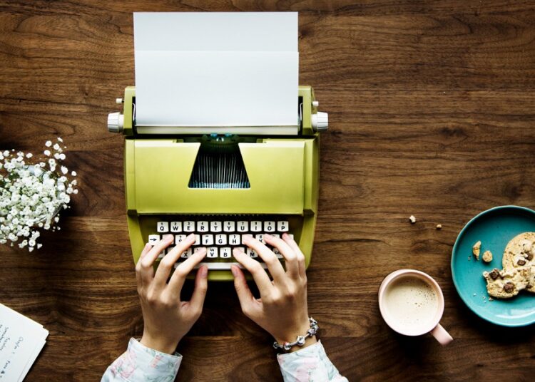 Abren convocatorias para 11 concursos de cuento, ensayo y poesía