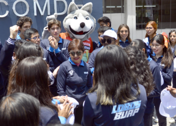 Lilia Cedillo entrega uniformes a equipos que participarán en JUDENEMS Puebla 2024