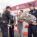 Layón entrega 310 paquetes de uniformes a policías activos de Texmelucan