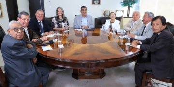 Una charla con el gobernador