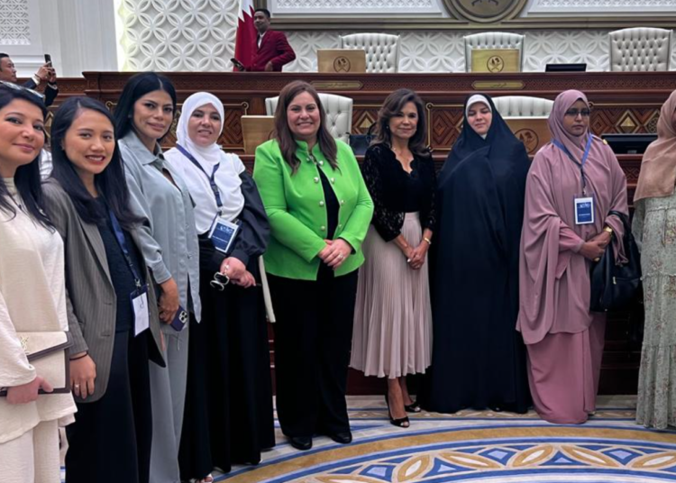 Desde el Congreso de Qatar, Blanca Alcalá pide participación de más mujeres parlamentarias