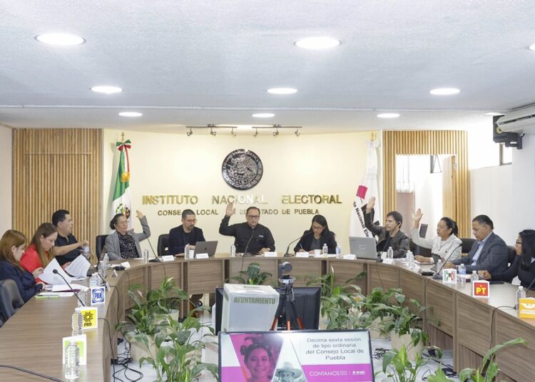 Turnan al Consejo General solicitud de destitución de consejeros