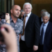 Julian Assange llega a Australia tras formalizar su libertad con la justicia de EEUU