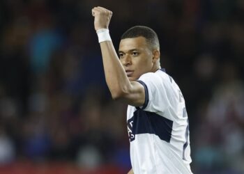 Real Madrid anuncia fichaje de Mbappe por 5 temporadas