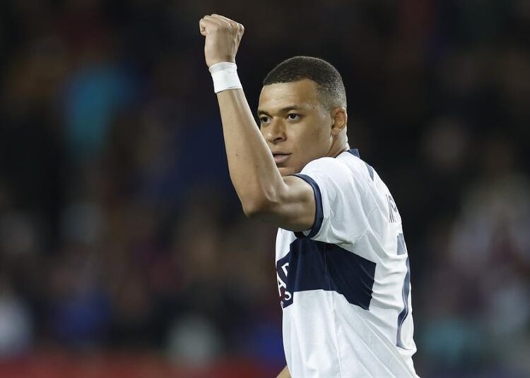 Real Madrid anuncia fichaje de Mbappe por 5 temporadas