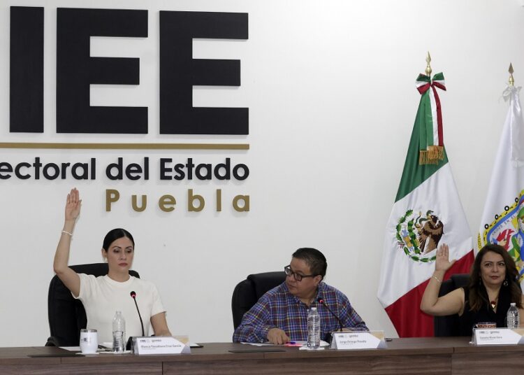 IEE anula elección de alcalde en Venustiano Carranza por irregularidades