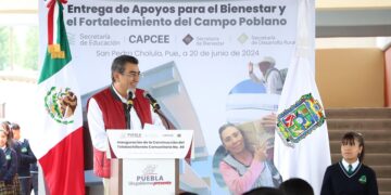 Céspedes preside inauguración de construcción del Telebachillerato Comunitario 40