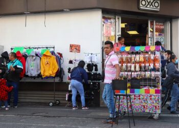Ayuntamiento heredará 250 ambulantes en el centro histórico a nueva administración