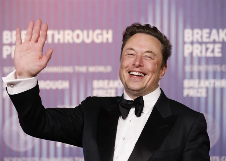 Elon Musk pide apoyo para María Corina Machado para un cambio en Venezuela