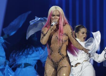 La «Bichota» Karol G pone Madrid «más bonito» y (más) a fuego con su gesta inédita