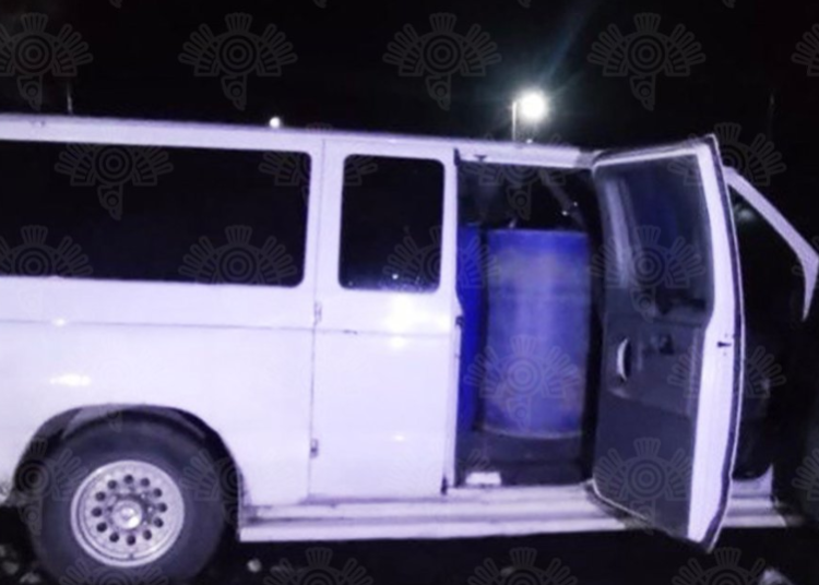Recuperan más de mil 100 litros de hidrocarburo robado