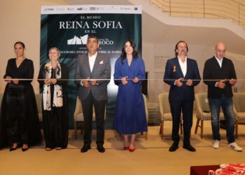 Inauguran exposición ‘Monocromo. Evocaciones sobre el Barroco’