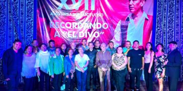 Recordaron al Divo Víctor Puebla