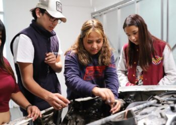 72 menores concluyen primaria y secundaria en Centro del Día
