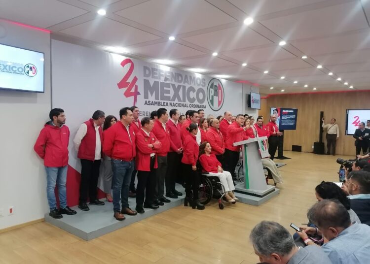 Alejandro Moreno no descarta reelegirse como presidente del PRI