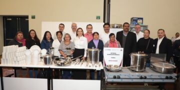 Sedif entrega mil 593 aparatos ortopédicos, auxiliares auditivos y anteojos graduados